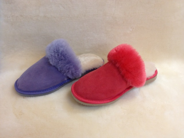 Sheepskin Footwear Image - 9